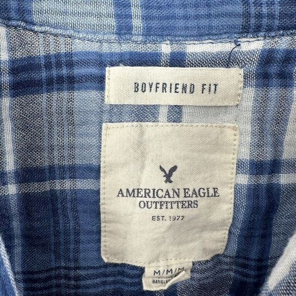 American Eagle Boyfriend Fit Plaid Shirt Blue Button Up Size M Long Sleeve Top - Picture 5 of 6